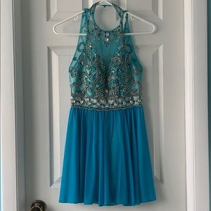 Dave & Johnny Elegant Dress